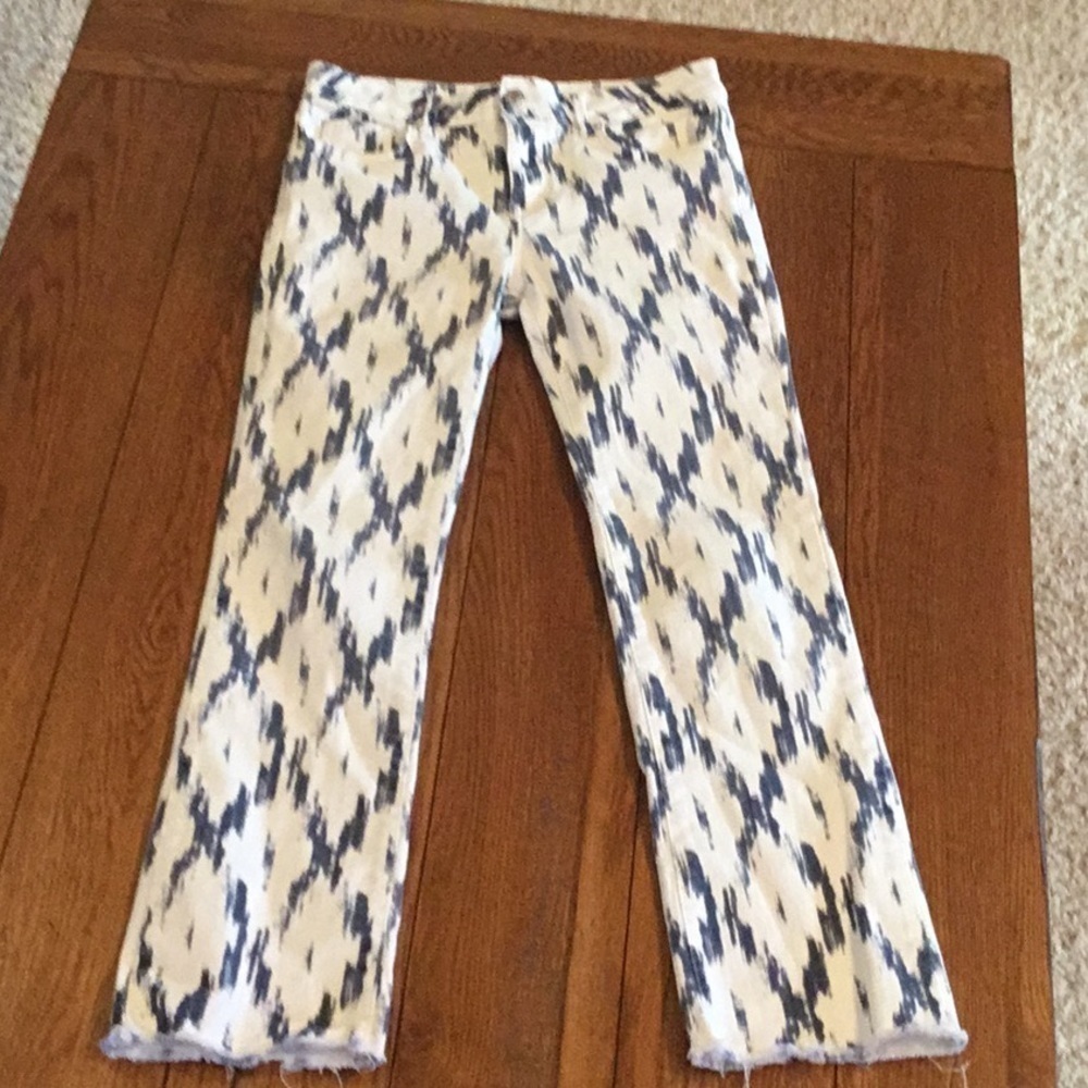 Free People Indigo Skies Cropped Jeans with stretch. Women’s size 26. Inseam 27” - Picture 3 of 16